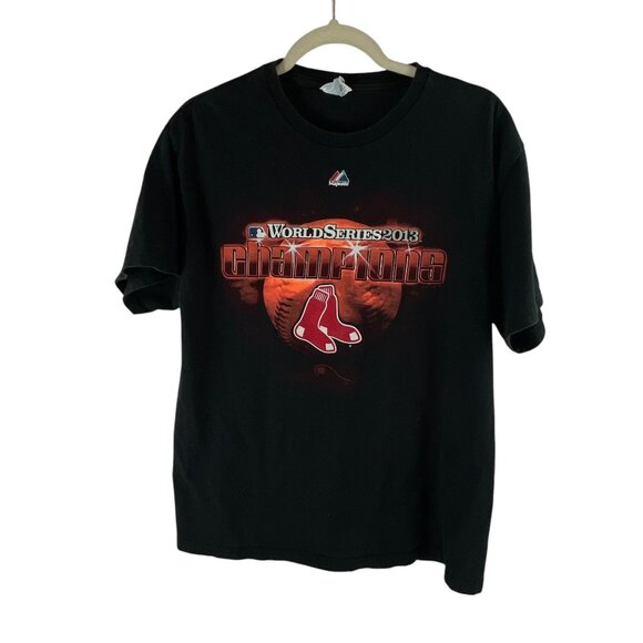 Majestic Boston Red Sox Delta Pro Weight Graphic T-Shirt Black L Mens Short Slee - Picture 7 of 7